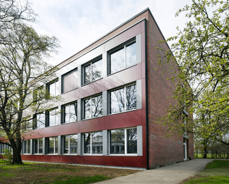 energetic restauration of the "Max-Planck-Gymnasium"
