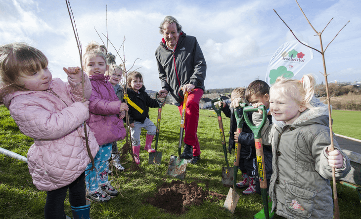 Mayor Ferguson tree planting with school children (2014)